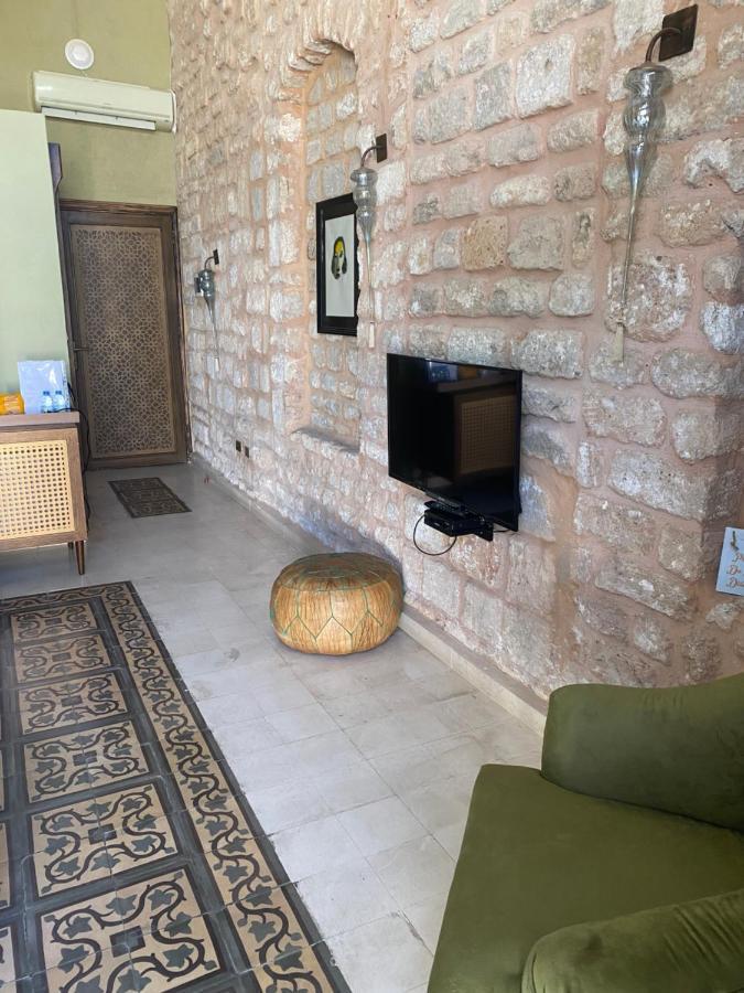 Dar Camelia Bed & Breakfast Tyre Luaran gambar