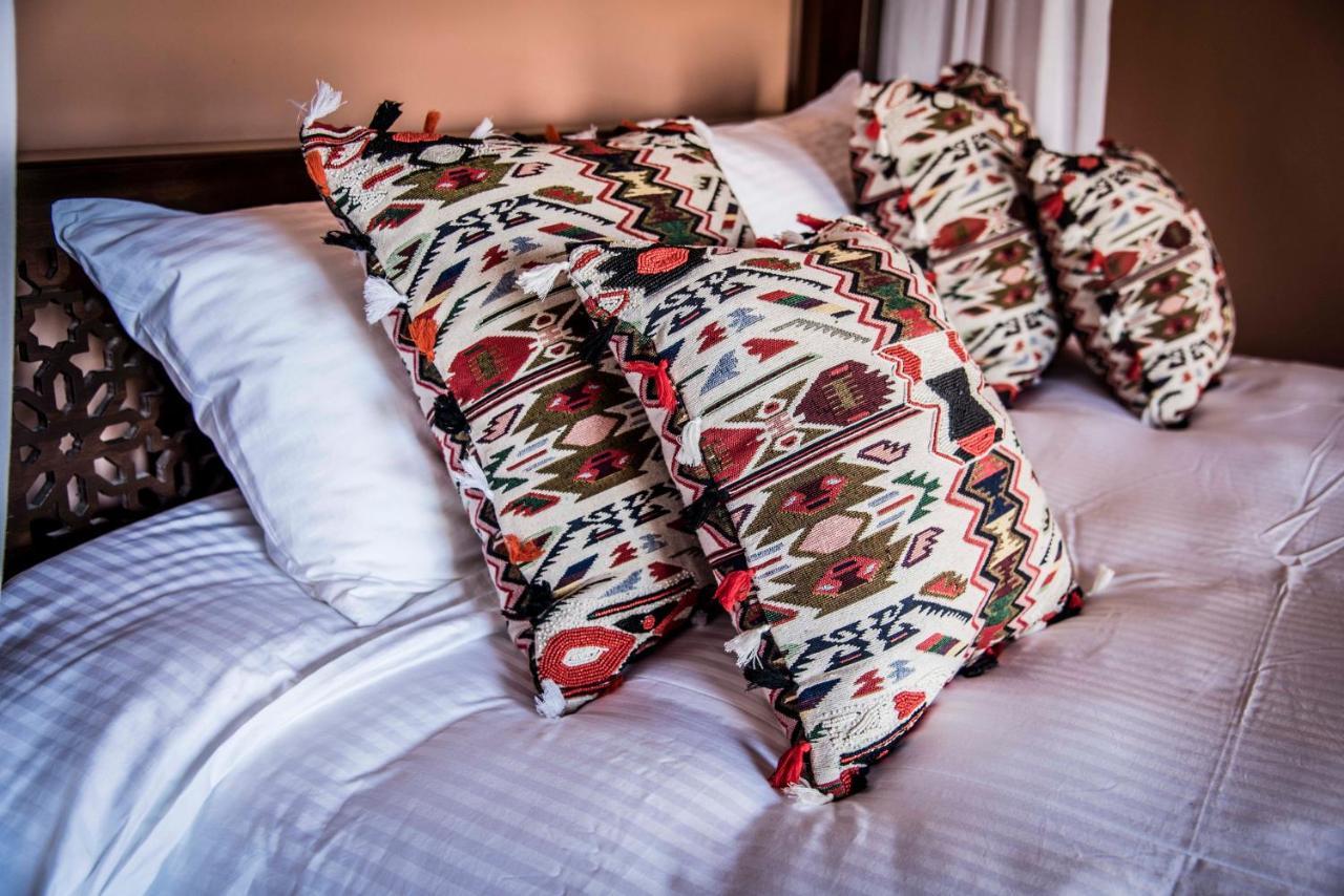Dar Camelia Bed & Breakfast Tyre Luaran gambar